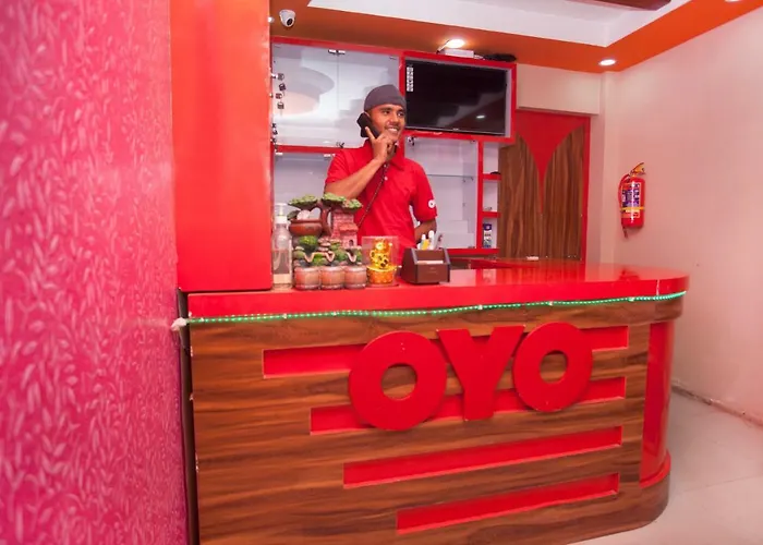 Hotel Oyo 372 Happy 3*